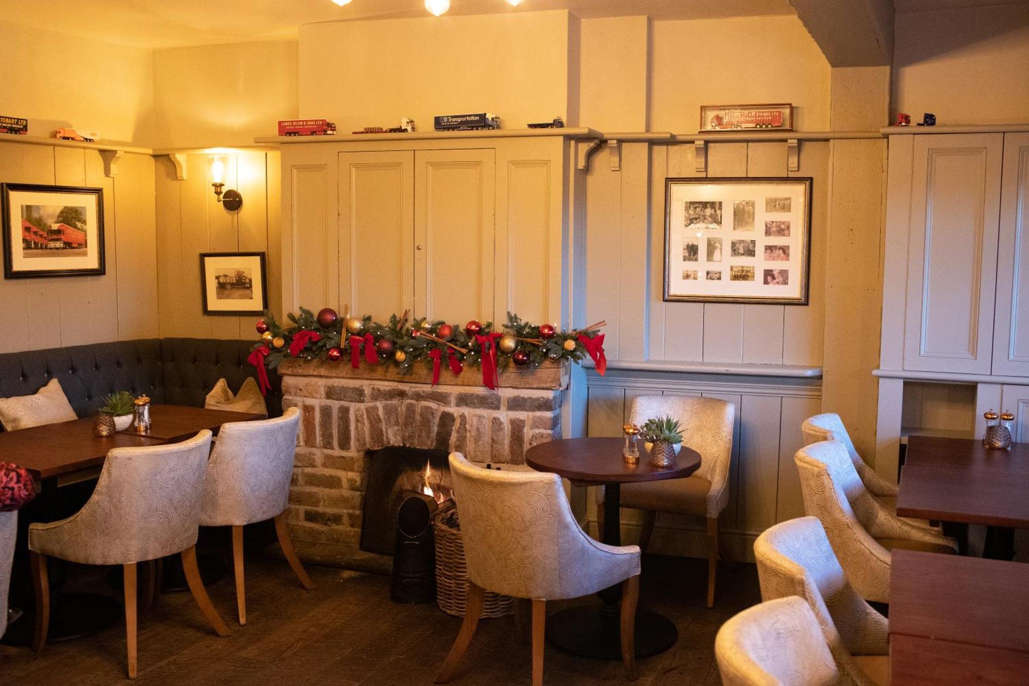 The Dog In Over Peover Knutsford Exterior foto